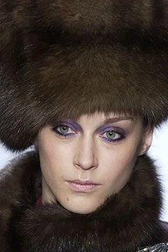 Look 16